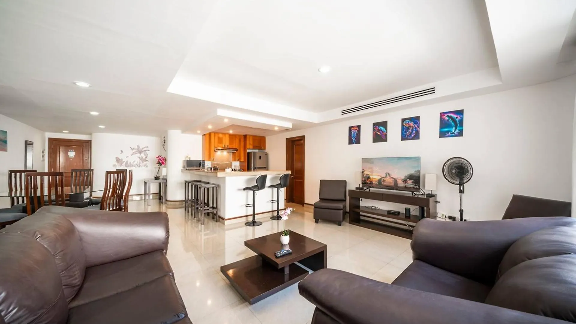 Modern 3Br Condo In The Center Of Playa Del Carmen - Muuyal 304 0*,  Mexico